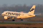 Finnair OH-LVI bei der Landung in Düsseldorf 26.12.2014