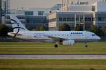 SX-DGF Aegean Airlines Airbus A319-132  zum Gate in München  10.09.2015