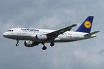 Lufthansa Airbus A319-114 D-AIBJ, cn(MSN): 5293,
Frankfurt Rhein-Main International, 21.05.2016.
