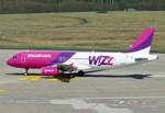 A 320-232 WizzAir, HA-LWM, taxy in CGN - 09.04.2017