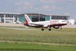 Ein Airbus A 320 der AIR BERLIN mit der Kennung D-ABDP aufgenommen am 30.05.09 am Flughafen Stuttgart.
