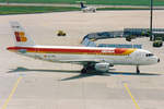Iberia, EC-FMN, Airbus A320-211, msn: 321,  Cadi Moixero , Juni 1998, FRA Frankfurt, Germany.