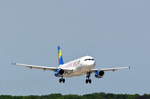 Small Planet Airlines Germany Airbus A320 D-ASPF im Landeanflug auf den Airport Hamburg Helmut Schmidt am 21.05.18