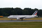 Air France Airbus A320 F-HEPA nach der Landung am Airport Hamburg Helmut Schmidt am 18.06.18
