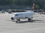Airbus A320 der SWISS International Air Lines nach der Landung in Berlin-Tegel