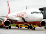 Air Berlin, Airbus A320-200 D-ABNB @ Salzburg (SZG) / 24.Oct.2012
(aufgenommen nach meiner Ankunft mit diesem Flugzeug aus Leipzig - LEJ)