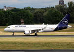 Lufthansa, Airbus A 320-214, D-AIWD  Halberstadt , TXL, 05.07.2020