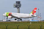 CS-TNT , TAP - Air Portugal , Airbus A320-214(WL) , 17.10.2021 , Berlin-Brandenburg  Willy Brandt  , BER , 