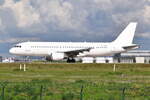 YL-LCU , SmartLynx , Airbus A320-214 , 21.09.2022 , Berlin-Brandenburg  Willy Brandt  , BER , 