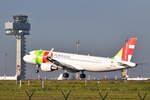 CS-TNT , TAP - Air Portugal , Airbus A320-214(WL) , 12.11.2022 , Berlin-Brandenburg  Willy Brandt  , BER , 