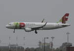 TAP, Airbus A 320-214, CS-TNS, BER, 10.10.2025