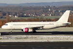 Wizz Air Airbus A320-232 HA-LWC nach der Landung in Dortmund 11.1.2026