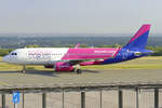 Wizz Air Malta Airbus A320-232 9H-WAV rollt zur Parkposition in Dortmund 4.7.2026