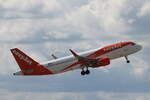 Easyjet Europe, Airbus A 320-214, OE-INQ, BER, 11.06.2026