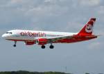 Air Berlin, D-ABFB (aktuelle AB-Lackierung), Airbus A 320-200, 2010.08.28, DUS, Dsseldorf, Germany