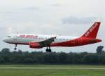 Air Berlin, D-ALTB (mittlere AB-Lackierung), Airbus A 320-200, 2010.08.28, DUS, Dsseldorf, Germany