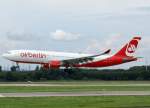Air Berlin, D-ALPH (aktuelle AB-Lackierung), Airbus A 330-200, 2010.08.28, DUS, Dsseldorf, Germany