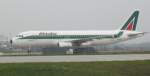Alitalia AIrbus A 320-214 I-BIKG Flughafen Mnchen 15.10.2010