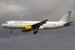 Vueling, EC-HTD, Airbus, A320-211, 10.09.2010, BCN, Barcelona, Spain         