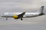 Vueling, EC-HHA, Airbus, A320-214, 10.09.2010, BCN, Barcelona, Spain           