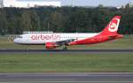 Air Berlin A 320-214 D-ABFF nach der Landung in Berlin-Tegel am 18.09.2010