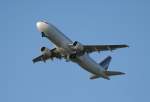 Air France A 320-211 F-GHQK nach dem Start in Berlin-Tegel am 01.05.2011