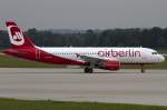 Air Berlin, D-ALTF, Airbus, A320-214, 05.08.2011, MUC, Muenchen, Germany      