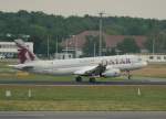 Qatar Airways A 320-232 A7-AHP beim Start in Berlin-Tegel am 03.07.2012