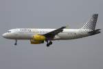 Vueling, EC-LRA, Airbus, A320-232, 08.09.2012, BCN, Barcelona, Spain           