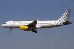 Vueling, EC-LQJ, Airbus, A320-232, 14.09.2012, BCN, Barcelona, Spain



