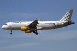 Vueling, EC-KLT, Airbus, A320-216, 14.09.2012, BCN, Barcelona, Spain  