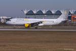 Vueling, EC-KFI, A320-216 bei der Landung in MUC aus Barcelona (BCN)  16.03.2013