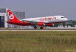 Air Berlin, D-ABFZ, A320-214 bei der Landung in MUC aus Palma de Mallorca (PMI) 17.06.2013