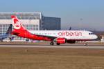 D-ABDW / Air Berlin / A320-214 beim Start in MUC nach Moskau (DME) 30.12.2013