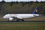 EI-DSK Air One Airbus A320-216    in Tegel gelandet 09.04.2014
