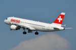 HB-IJL Swiss Airbus A320-214   gestartet in Tegel am 23.04.2014