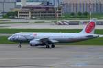 OE-LEB Niki Airbus A320-214   gelandet in Hamburg 04.05.2014