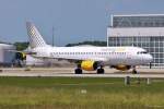 EC-HHA / Vueling / A320-214 in MUC beim Start nach Rom (FCO) 07.06.2014