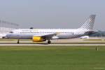 EC-LUN / Vueling / A320-232 in MUC beim Start nach Barcelona (BCN) 10.06.2014