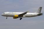 Vueling, EC-LOB, Airbus, A320-214, 02.06.2014, BCN, Barcelona, Spain       