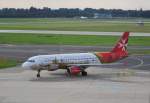 Einer von (noch) 6 Airbus A 320-200 9H-AEO der Air Malta in Valetta-Sonderlackierung am 24.7.14 am Düsseldorfer Flughafen