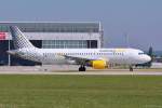 EC-HTC / Vueling / A320-214 beim Start in MUC nach Barcelona (BCN) 19.07.2014