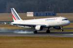 Air France A320-211 F-GJVW. Landung auf der 08R in Tegel. März 2014.