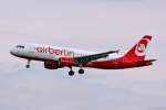 D-ABFN / Air Berlin / A320-214 in MUC im Landeanflug aus Hamburg (HAM) 18.08.2014
