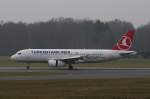 Turkish Airlines, TC-JPB, (c/n 2626),Airbus A 320-232, 16.02.2015, HAM-EDDH, Hamburg, Germany (Taufname :Rize -eine nordostturkische Stadt am Schwarzen Meer) 