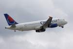 Vorfeldtour am Flughafen Stuttgart : Onurair Airbus A320-233 ''TC-ODA'' startet nach Antalya am 11.04.2015