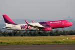 Wizz Air HA-LWV bei der Landung in Dortmund 30.8.2015