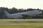 Vueling, EC-JTR, (c/n 2798), Airbus A 320-214, 10.10.2015, HAM-EDDH, Hamburg, Germany(Flugzeug-Name :No Vueling no party) 