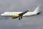 Vueling, EC-KFI, Airbus, A320-216, 26.09.2015, BCN, Barcelona, Spain         