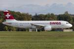 Swiss, HB-IJR, Airbus, A320-214, 17.10.2015, GVA, Geneve, Switzerland         